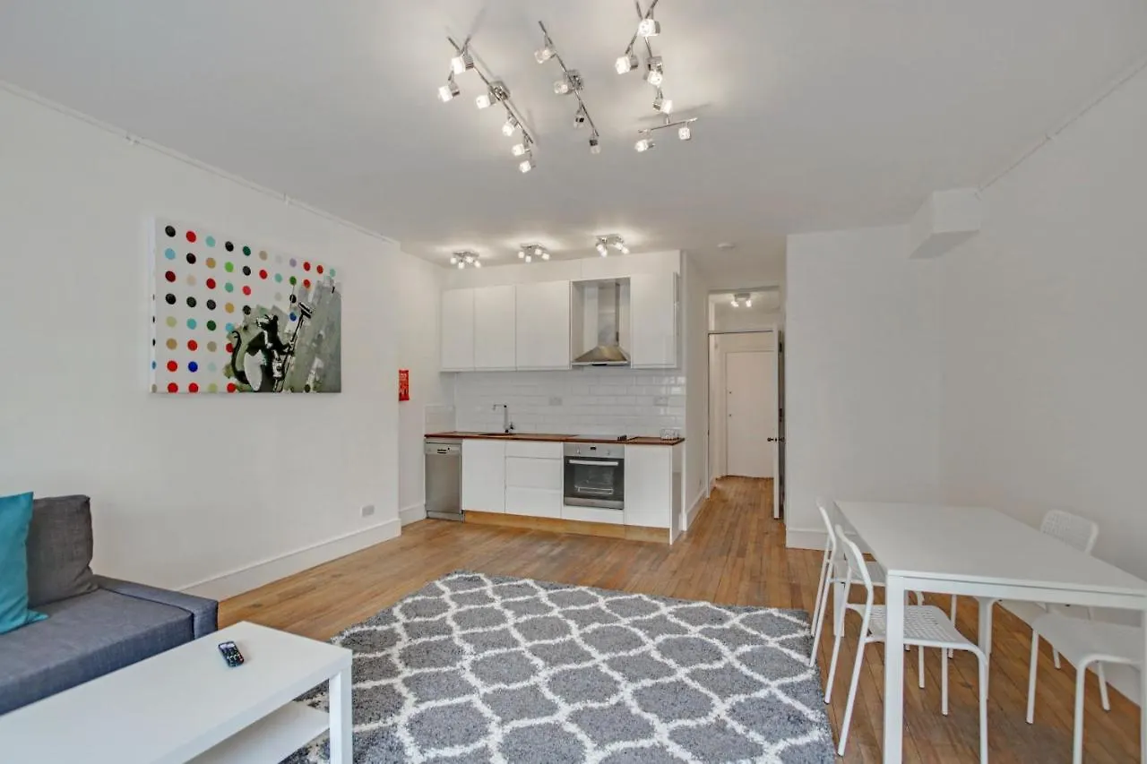 331 Apartment London